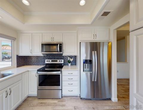 4652 Cordoba Way, Oceanside, CA 92056 photo 6