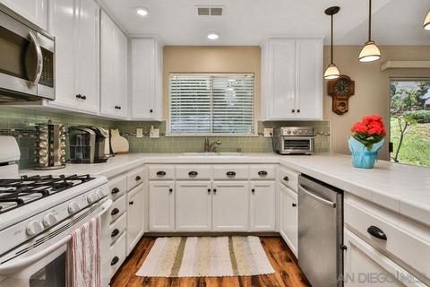 26120 Bellemore Dr, Ramona, CA 92065 photo 3
