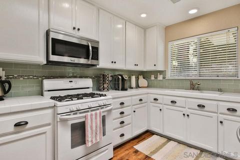 26120 Bellemore Dr, Ramona, CA 92065 photo 2
