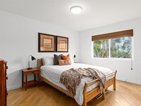 2047 Manchester, Cardiff, CA 92007 photo 15