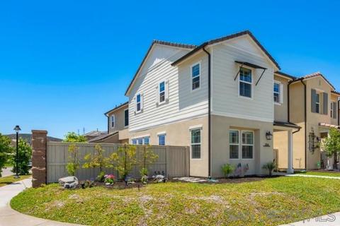 2814 Quilters Dr, Escondido, CA 92029 photo 2