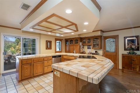 3158 Fair Acres Ln, Spring Valley, CA 91978 photo 8