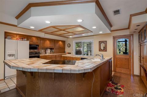 3158 Fair Acres Ln, Spring Valley, CA 91978 photo 9
