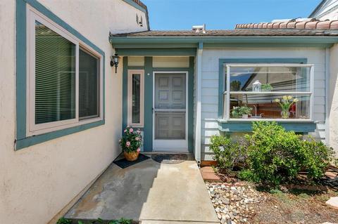 463 Nantucket Gln, Escondido, CA 92027 photo 3