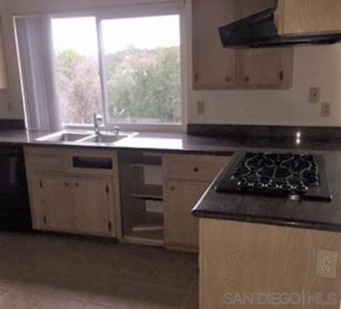 432 Taylor St, Vista, CA 92084 photo 9