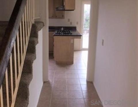 432 Taylor St, Vista, CA 92084 photo 5