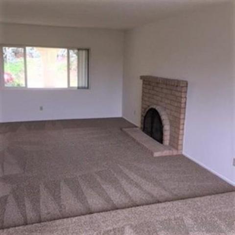 432 Taylor St, Vista, CA 92084 photo 2