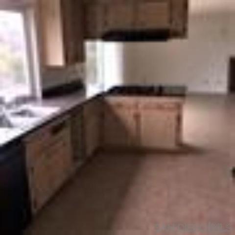 432 Taylor St, Vista, CA 92084 photo 8