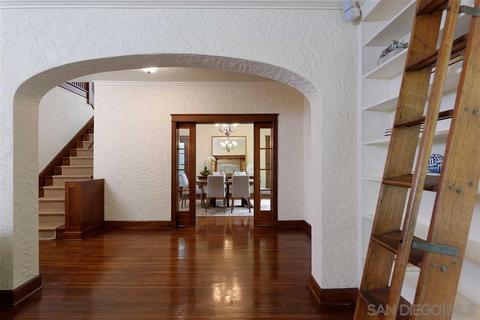 7777 Exchange Pl, La Jolla, CA 92037 photo 6