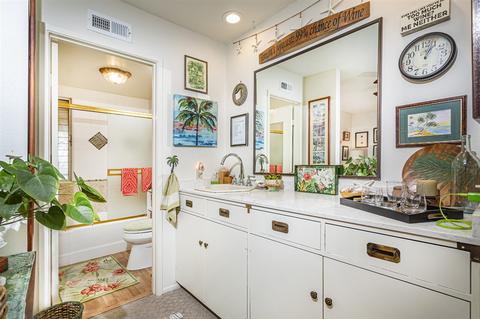 2279 Caminito Cabala, La Jolla, CA 92037 photo 16