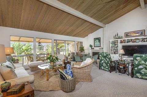 2279 Caminito Cabala, La Jolla, CA 92037 photo 8