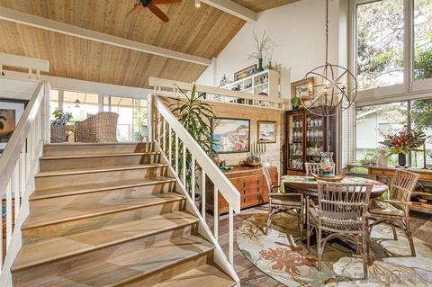 2279 Caminito Cabala, La Jolla, CA 92037 photo 3