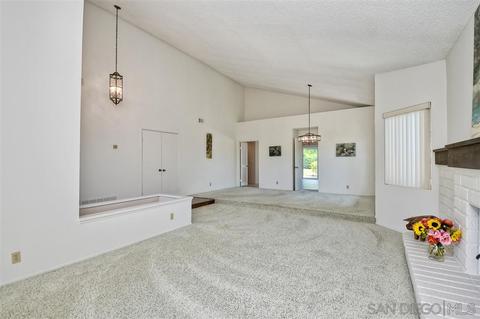 1630 Boulder Creek Rd, Oceanside, CA 92056 photo 5