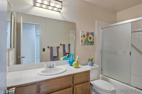 1630 Boulder Creek Rd, Oceanside, CA 92056 photo 18