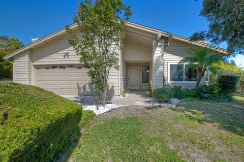 1630 Boulder Creek Rd, Oceanside, CA 92056 photo 1