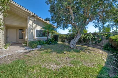 1630 Boulder Creek Rd, Oceanside, CA 92056 photo 2