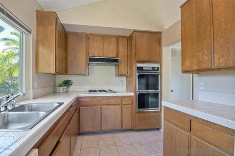1630 Boulder Creek Rd, Oceanside, CA 92056 photo 10