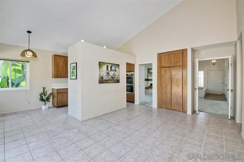1630 Boulder Creek Rd, Oceanside, CA 92056 photo 7