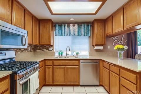 9573 Leyendekker Ct, Lakeside, CA 92040 photo 11