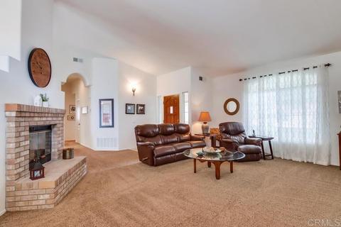 9573 Leyendekker Ct, Lakeside, CA 92040 photo 5