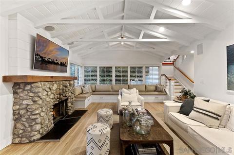 1441 Crest Dr, Encinitas, CA 92024 photo 3