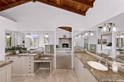 1441 Crest Dr, Encinitas, CA 92024 photo 12