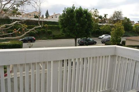 5064 Via Manos #E, Oceanside, CA 92057 photo 3