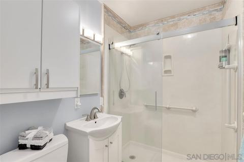 415 Gravilla St #33, La Jolla, CA 92037 photo 12