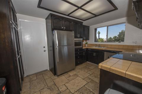 9569 Montemar Dr, Spring Valley, CA 91977 photo 8