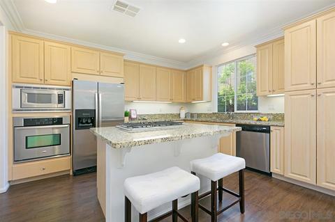 1206 Lookout Ave, Oceanside, CA 92057 photo 4