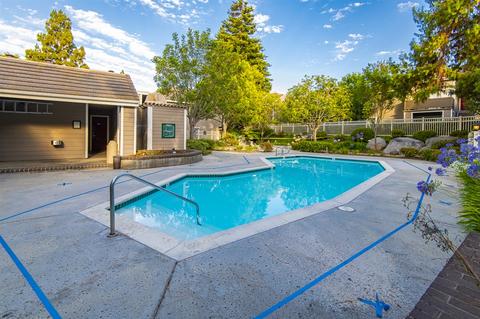 1087 Shadowridge Dr #111, Vista, CA 92081 photo 19