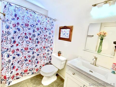 2381 N Iris Ln, Escondido, CA 92026 photo 10