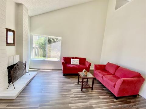 2381 N Iris Ln, Escondido, CA 92026 photo 3