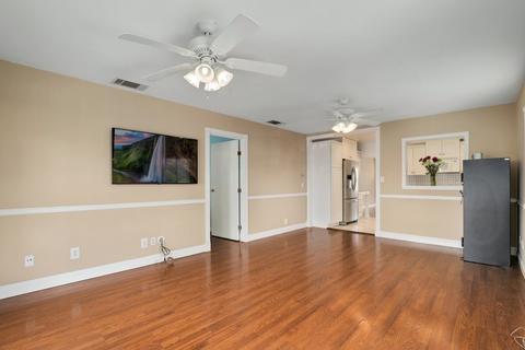 4674 71st St, La Mesa, CA 91942 photo 3