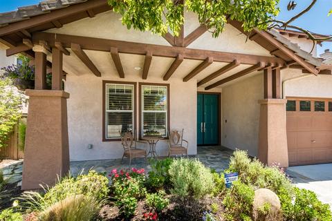 6572 Bluebonnet Dr, Carlsbad, CA 92011 photo 2