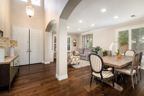 6572 Bluebonnet Dr, Carlsbad, CA 92011 photo 3