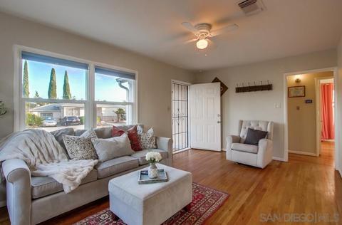 7182 Purdue Ave, La Mesa, CA 91942 photo 2