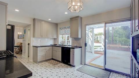 1464 Eastmore Pl, Oceanside, CA 92056 photo 3