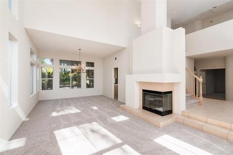 369 Justina Dr, Oceanside, CA 92057 photo 3