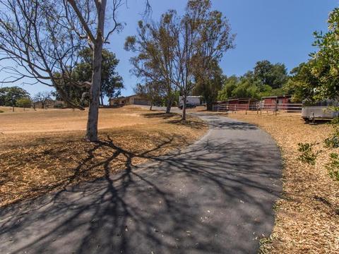 38089 De Luz Rd, Fallbrook, CA 92028 photo 1