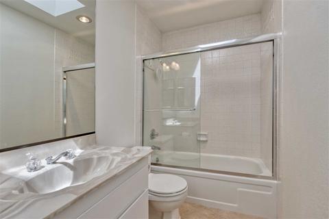 140 S Pacific St #4, Oceanside, CA 92054 photo 16