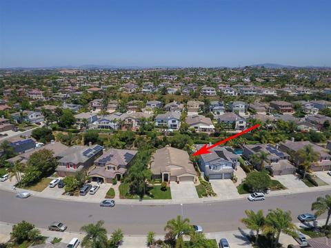 6722 Blue Point Dr, Carlsbad, CA 92011 photo 2