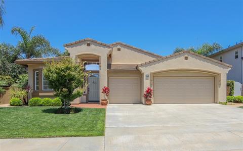 6722 Blue Point Dr, Carlsbad, CA 92011 photo 1