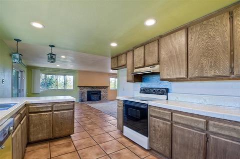 2382 Duraznitos Rd, Ramona, CA 92065 photo 9