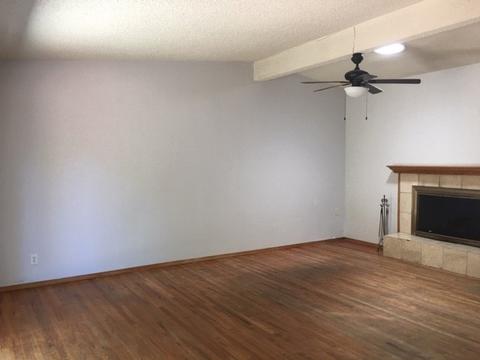916 Crescent Dr, Vista, CA 92084 photo 22