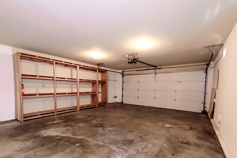 1154 Erin Dr, El Cajon, CA 92020 photo 4