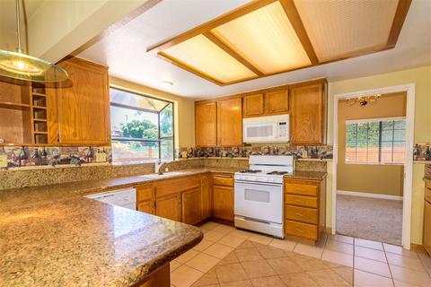 1154 Erin Dr, El Cajon, CA 92020 photo 23