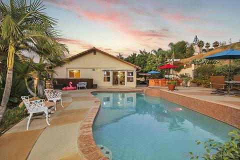 8756 Bridannela Trl, Lakeside, CA 92040 photo 5
