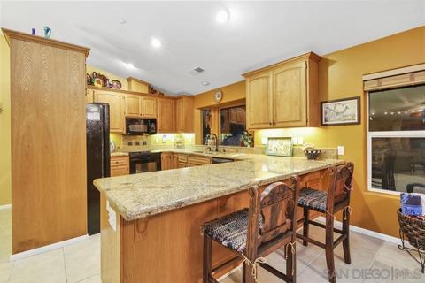 8756 Bridannela Trl, Lakeside, CA 92040 photo 16