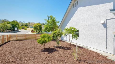 2083 Farrington Dr, El Cajon, CA 92020 photo 25